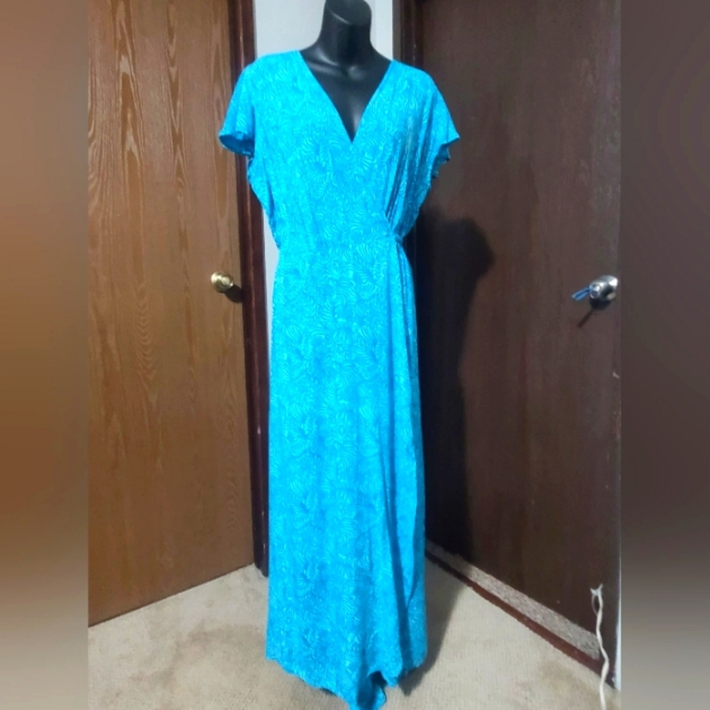 🐰Pretty Blue Maxi Full Wrap Dress